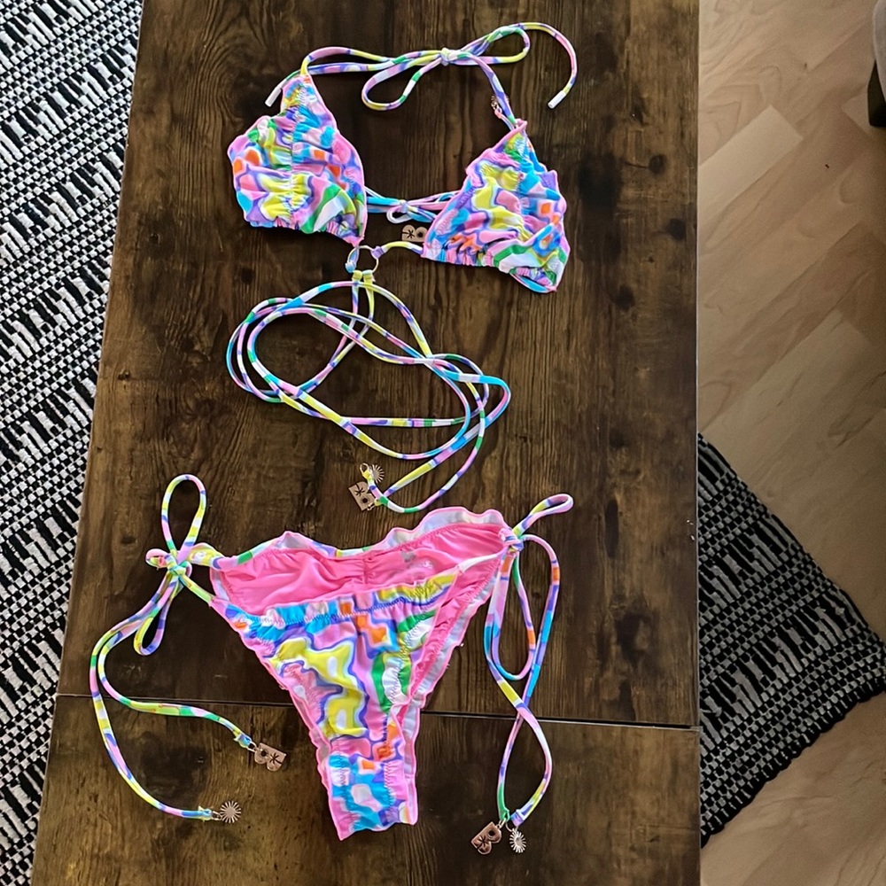Blackbough tie-around Bikini